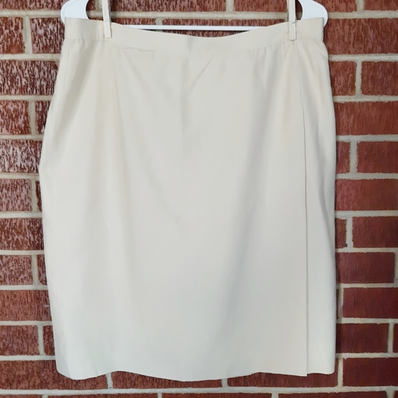 SALVATORE FERRAGAMO Vintage Faux Wrap Skirt 14 - Picture 1 of 4